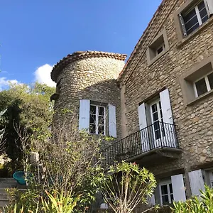 Couette-café Domaine La Tour - - Jacuzzi - Sauna - Massage - 4 Saisons - Piscine Chauffee Toute L'annee - Heated Pool - 800m Centre, Nyons