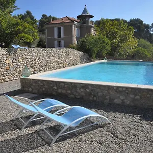 https://pavillon-de-beauregard.fr-provencehotel.com