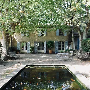 https://la-gracette-les-studios.fr-provencehotel.com